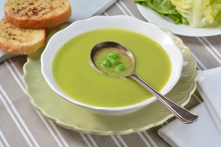 Zelená hrášková polievka